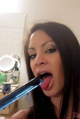 402456 10big 262x388 - Pouty beauty chick Talia Shepard flaunts her huge big boobs for dildo selfie
